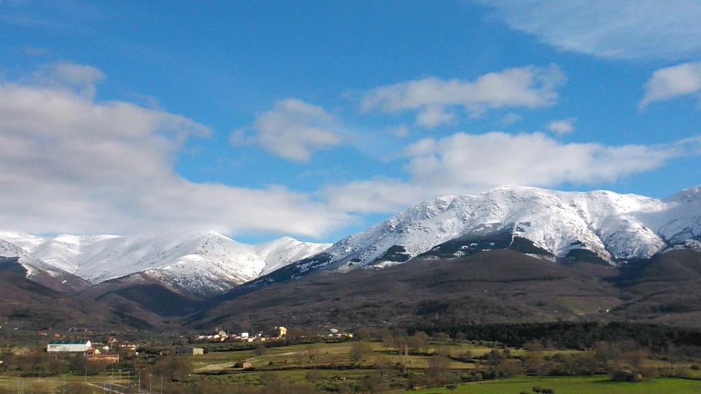 Complejo Turistico Las Canadas Casas De Campo- Actividades Gratuitas Todos Los Fines De Semana Banos De Montemayor Bagian luar foto